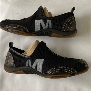 Merrell Barrado Black Comfort Slip-On Shoes & Box Size 5